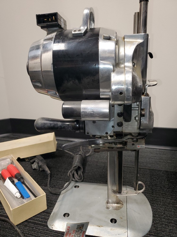 Consew Fabric Cutting Machine 8"