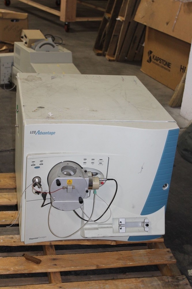 THERMO FINNIGAN LCQ ADVANTAGE MASS SPECTROMETER