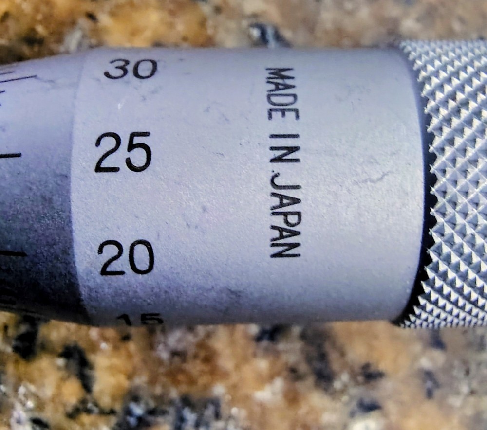 MICROMETER HEAD ZERO-ADJUSTABLE THIMBLE 0-30mm RANGE 0.01mm WITH MOUNT BRACKET