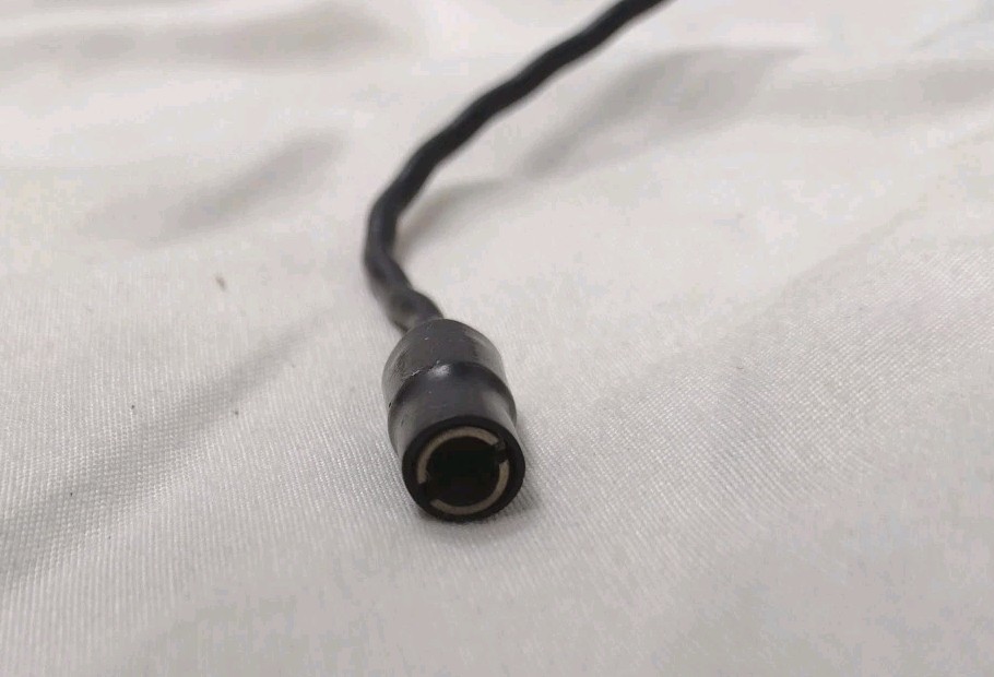 Polaroid 105 Land Camera w/ Wink-Light Flash Model 252 Vintage Untested