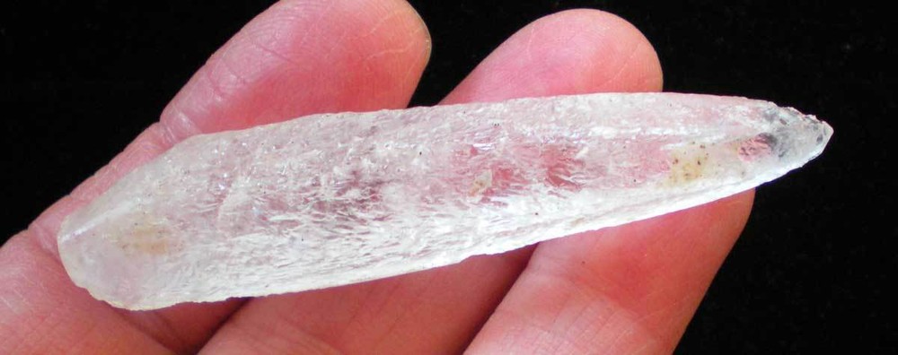 Dragon Tooth Calcite Crystal r751i