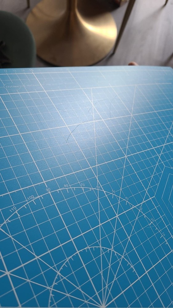 Extra Large 24"x36" Double-Sided Cutting Mat - Eco-Friendly & Scratch Resistant