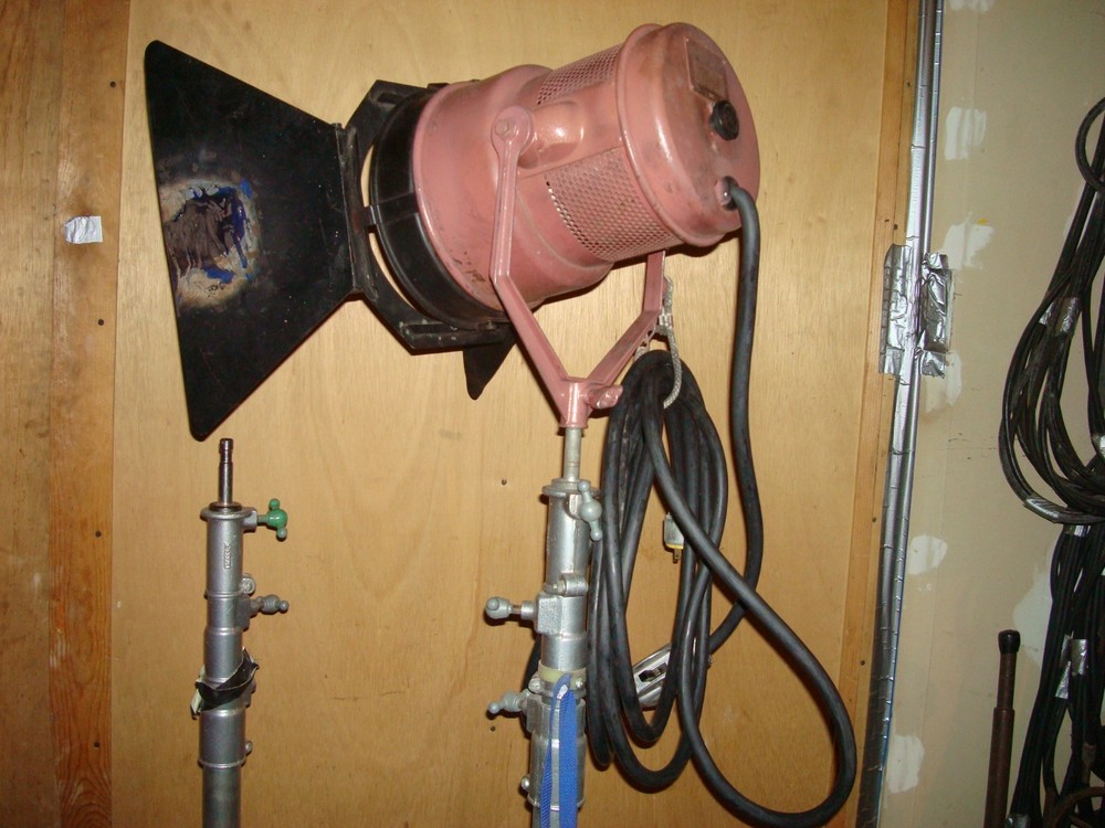 Mole Richardson Type 4091 Mighty Mole 2000W Light