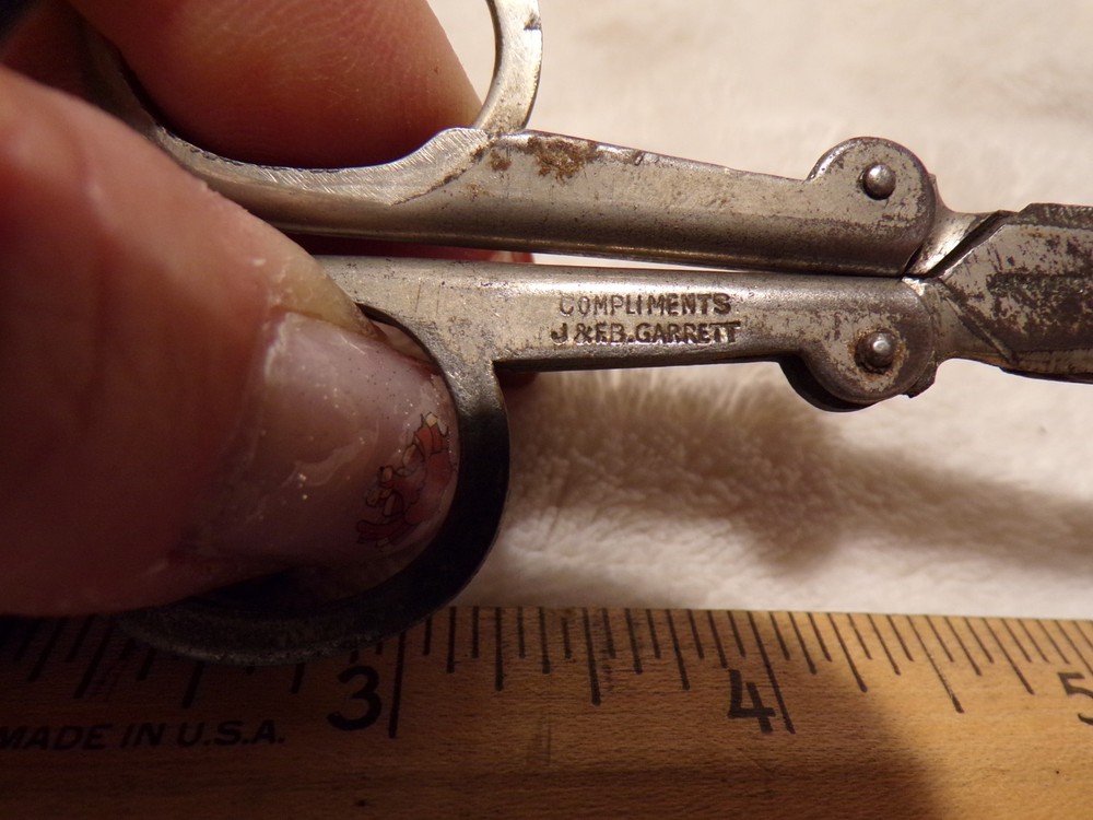 VTG Mini Folding Scissors Compliments J&EB Garrett