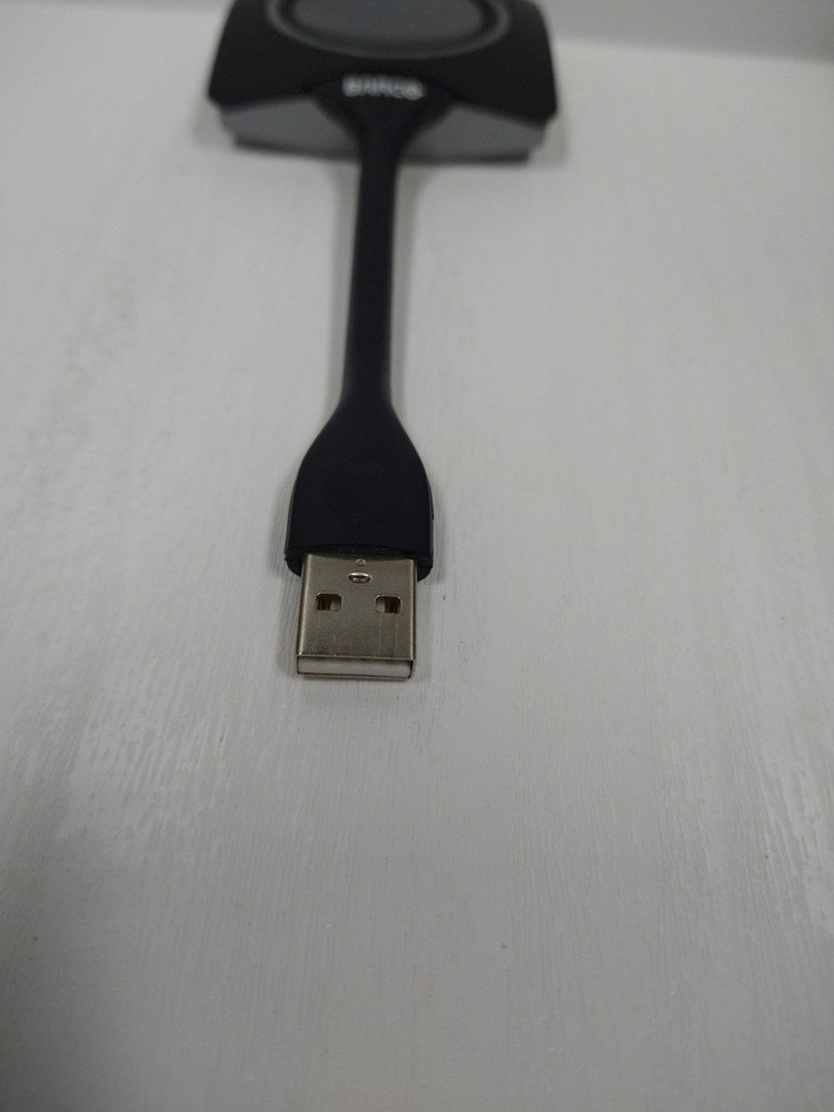 Barco ClickShare USB Button Wireless Conference Presentation - R9861500D01