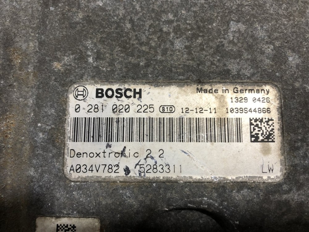 Peterbilt 579 Electronic DPF Control Module - Used | P/N A034V782