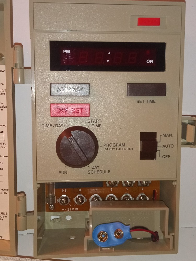 Orbit WATERMASTER Model# 57006 Automatic Sprinkler 6 Zone Timer w Transformer
