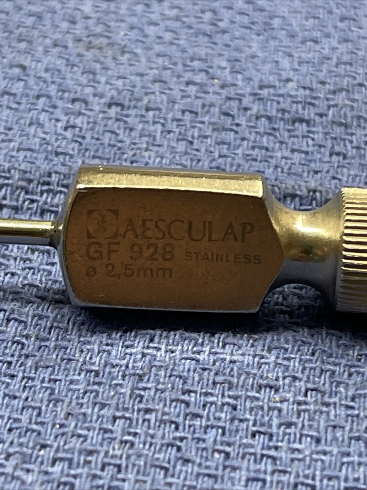 Aesculap GF928 Fergusson Suction Cannula