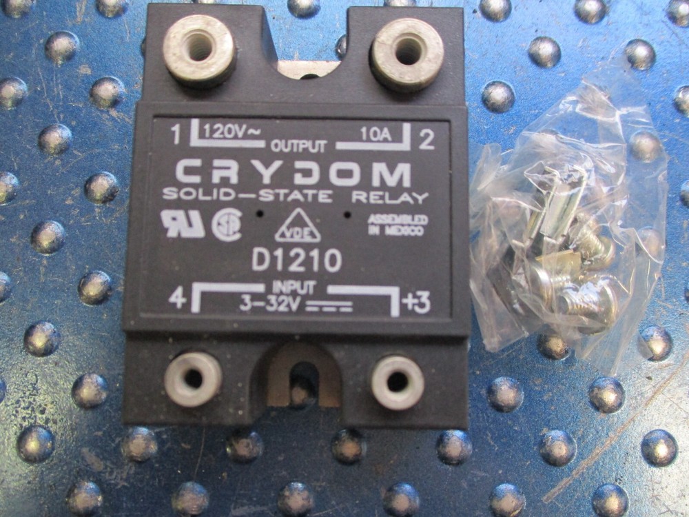 NEW CRYDOM SOLID STATE RELAY D1210