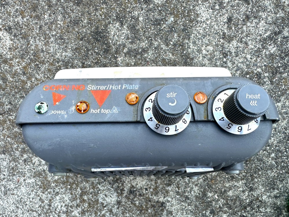 CORNING LABORATORY STIRRER HOT PLATE MODEL PC-420