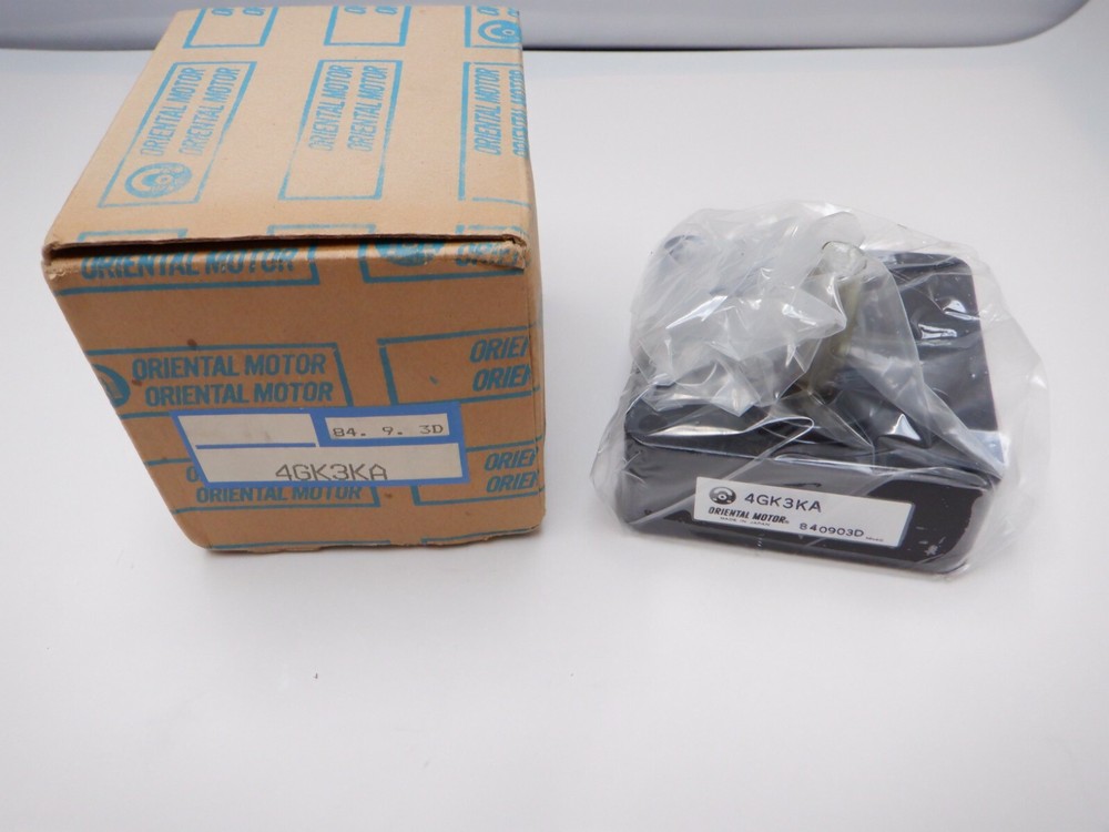 Oriental Motor 4GK3KA Gearhead new