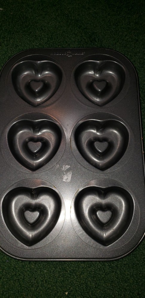 Nordic Ware Heart Pan