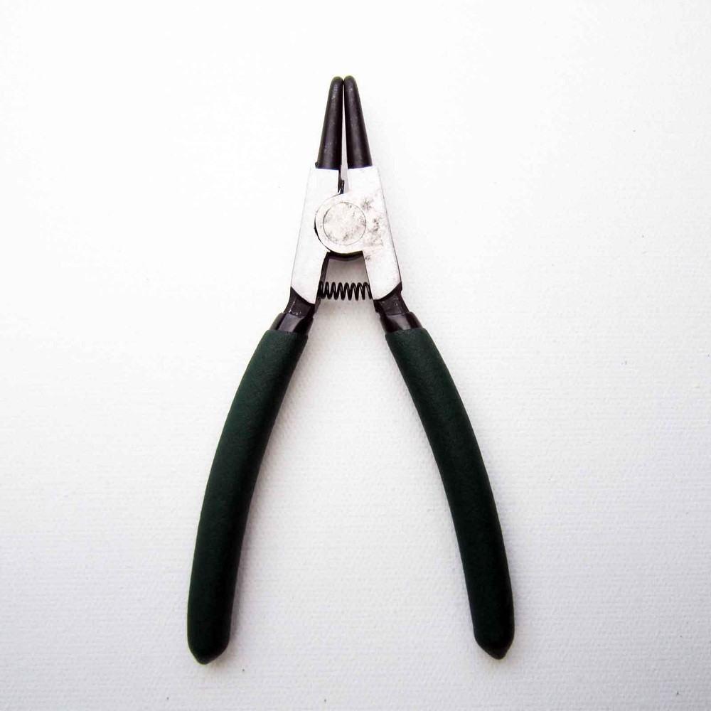 Plier Tool for Chicken Beak Clasps or Chicken Blinders