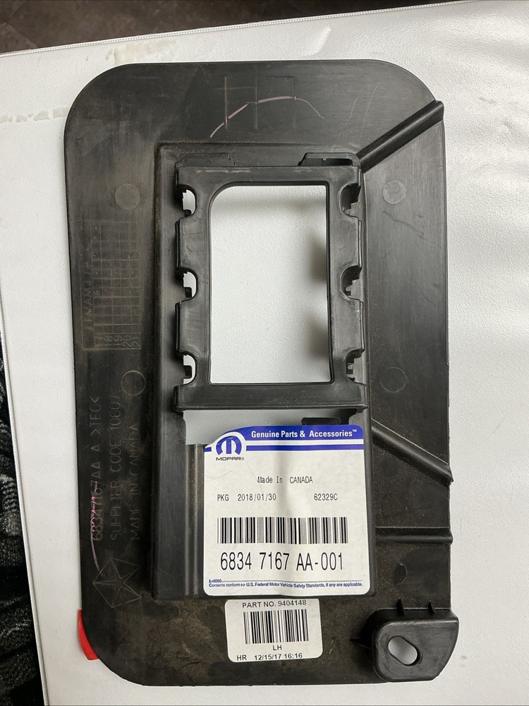 Genuine Mopar Blind Spot Module Bracket Left 68347167AA