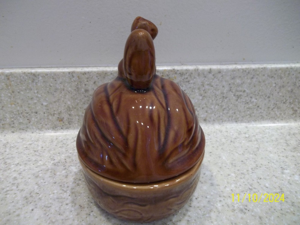 2 Pc. Ceramic Squirrel on Walnut Nut Candy Jar Walnuts Bowl Dish