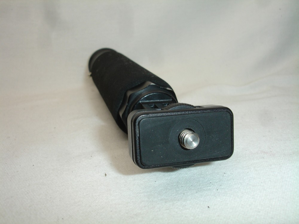 Nikon HAND Grip