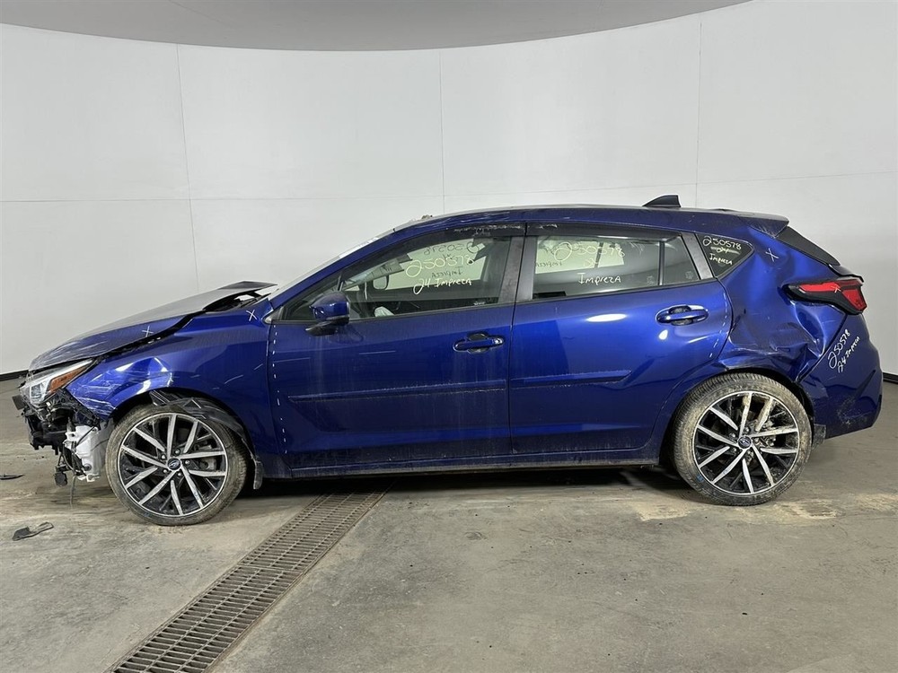 IMPREZA 2024 Camera/Projector 2782223