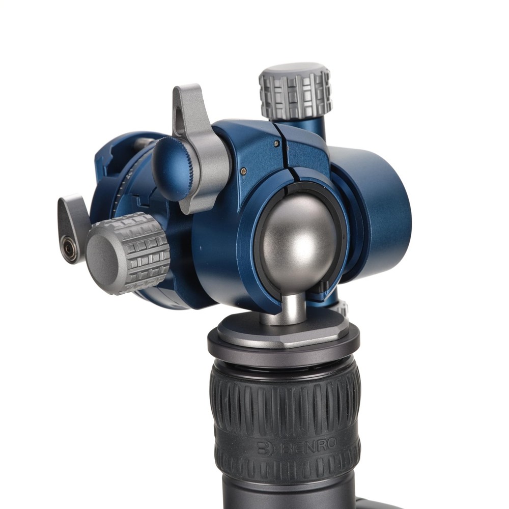 Benro Geared Head – Precision 3-Axis Pan & Tilt Geared Tripod Head