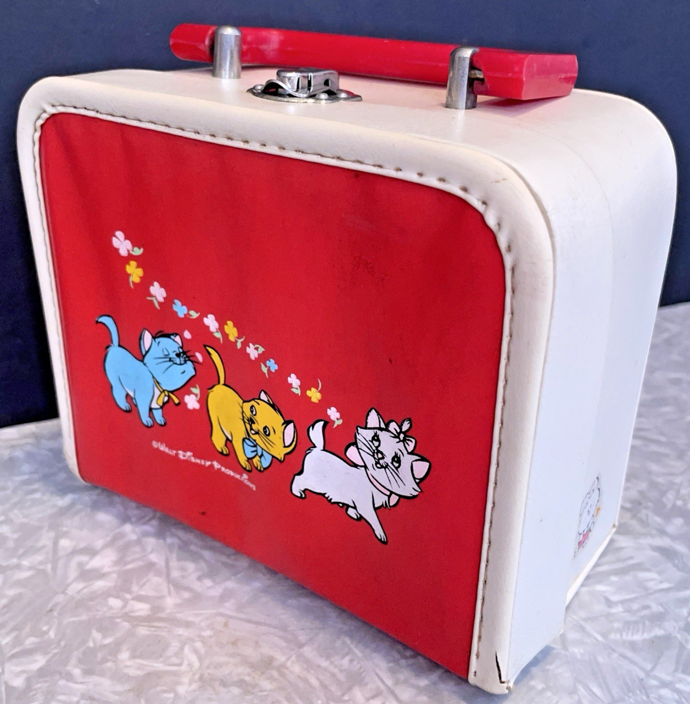 VTG DISNEY ARISTOCATS CHILD GIRLS SMALL VANITY MAKEUP COSMETIC CASE MARKED KB