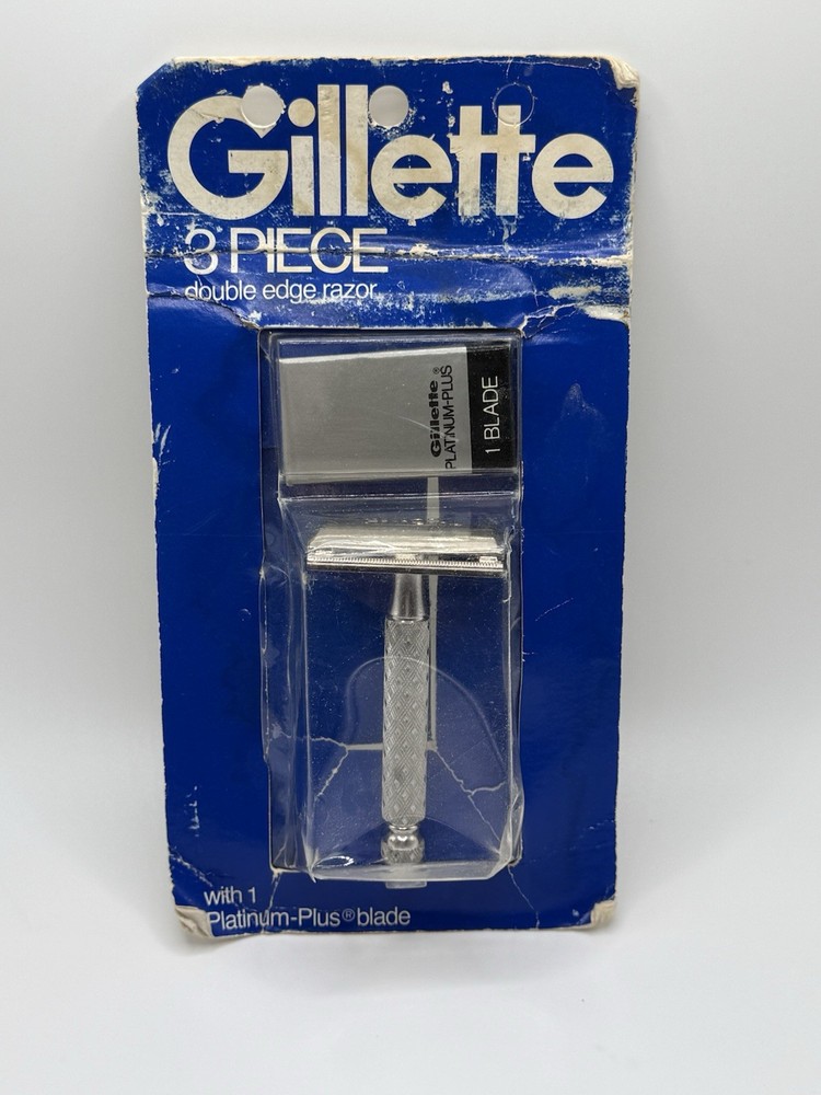 Vintage Gillette Double Edge Razor & Platinum Plus Blade. Date code T4