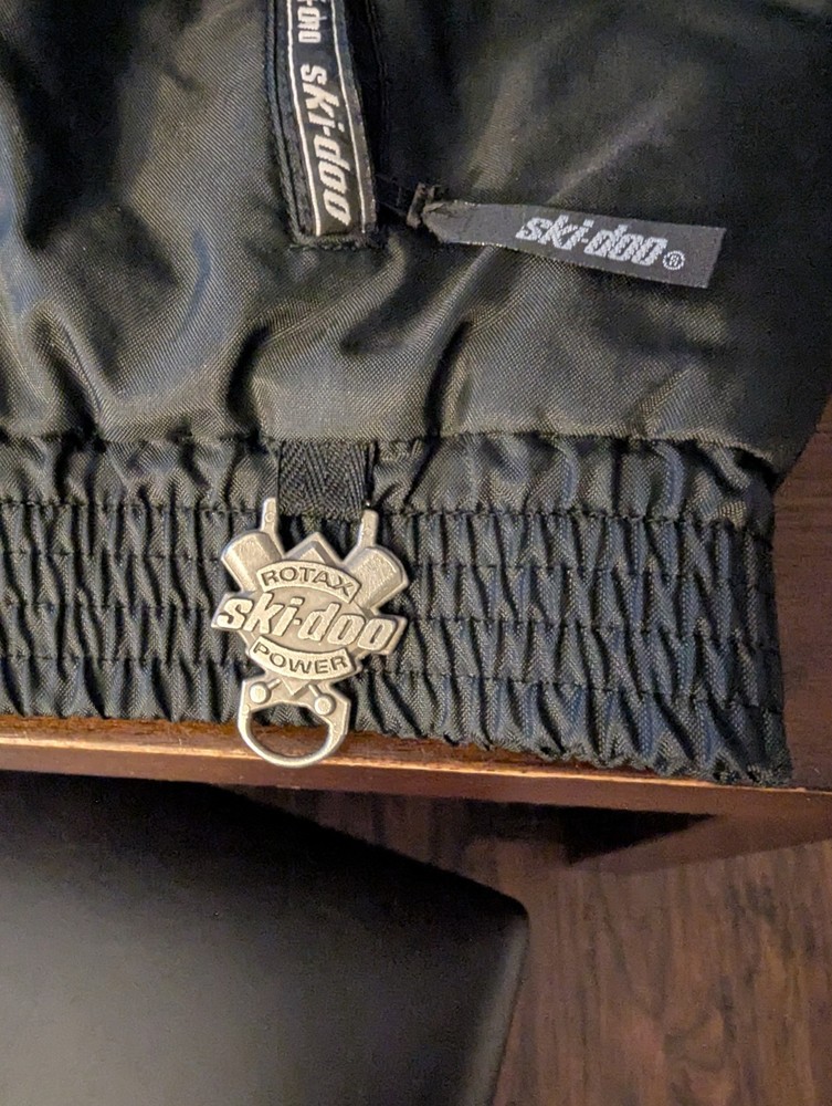 skidoo snowmobile jacket large