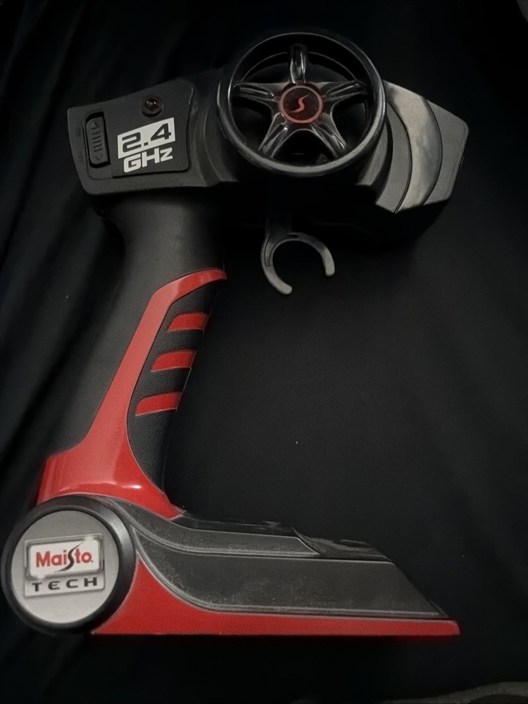 Maisto Tech 2.4 GHz Remote Control Black And Red