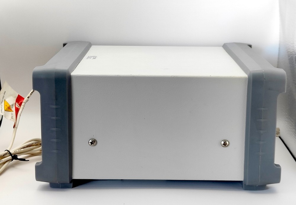 Vitrek 4700 Precision High Voltage Meter