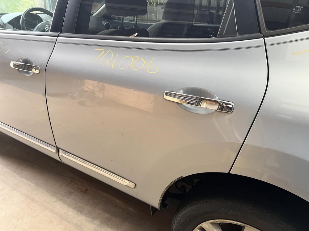 ROGUE 2012 Keys/Latches/Locks 104758030