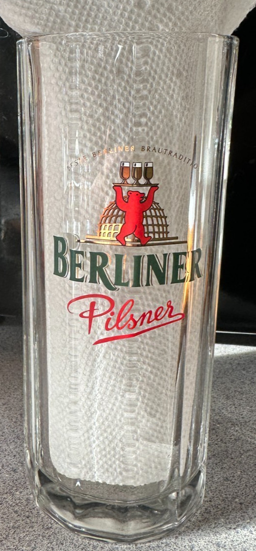 Berliner Pilsner Clear Glass Stein Mug One Pint Bear Logo