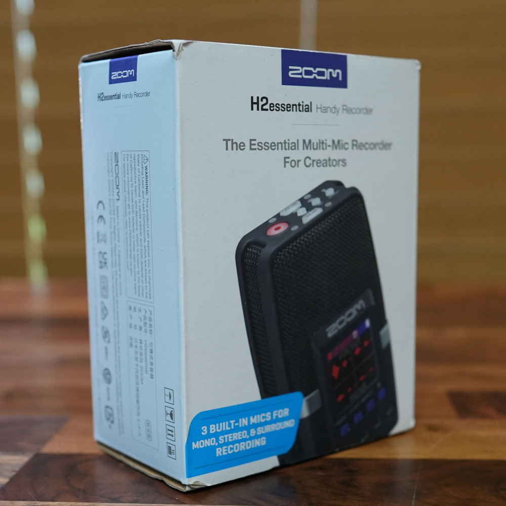 Zoom H2essential 32-Bit Float 2-Track Recorder three class directivity