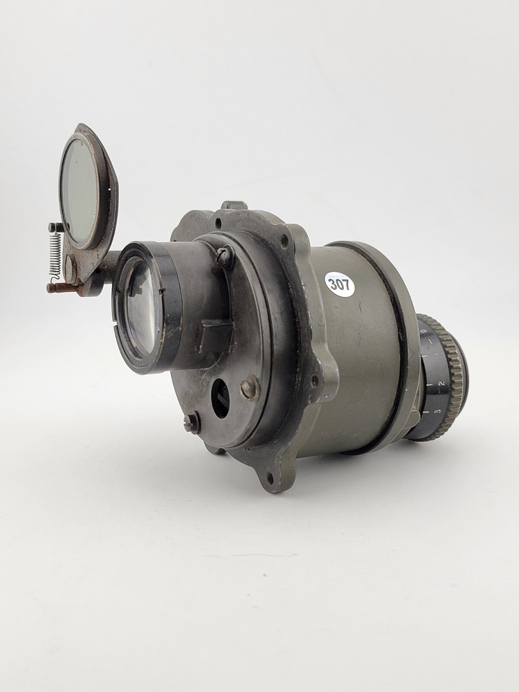 Rare Original WW2 US Army Scope. Possibly Tanker Scope. Untested.