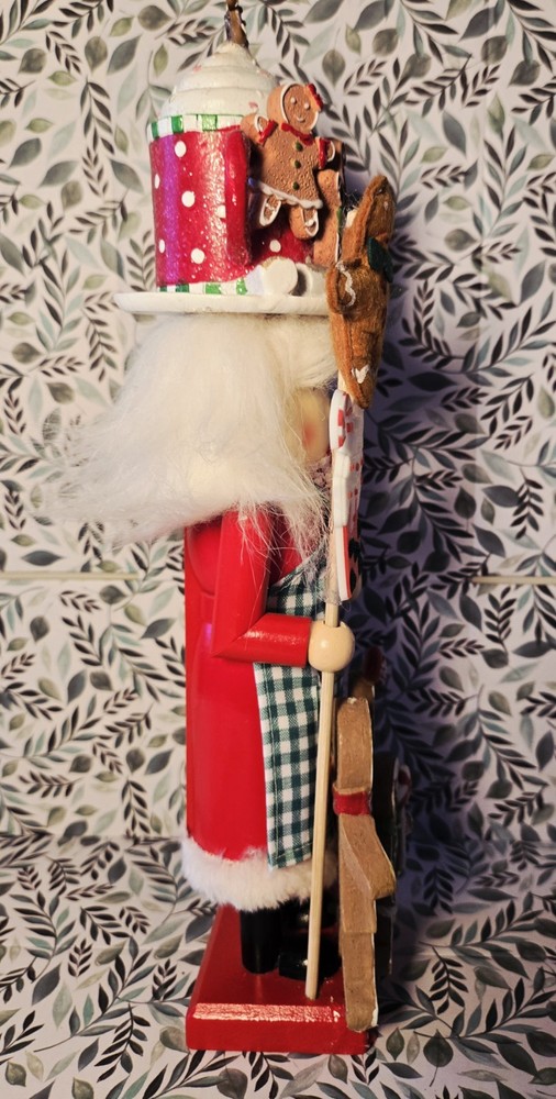 Gingerbread Woman Nutcracker
