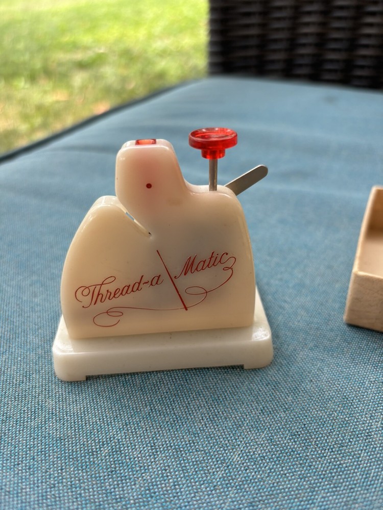 Vintage Thread-a Matic Model Model 72 w/Operating Instructions and Original Box