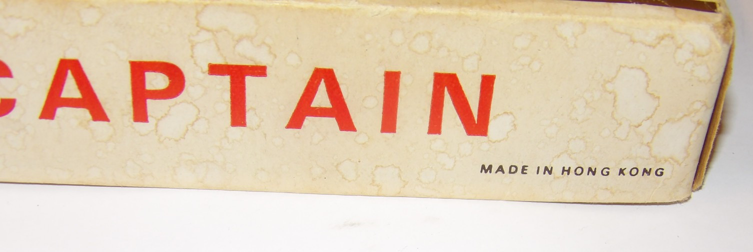 VINTAGE 1960s CAPTAIN DELUXE AM TRANSISTOR RADIO! W/CASE & BOX! HONG KONG!