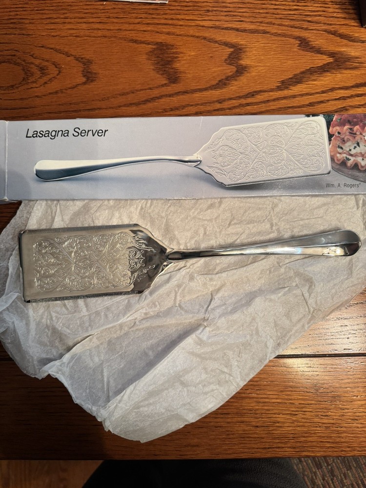 Wm A Rogers Silverplated LASAGNA SERVER New