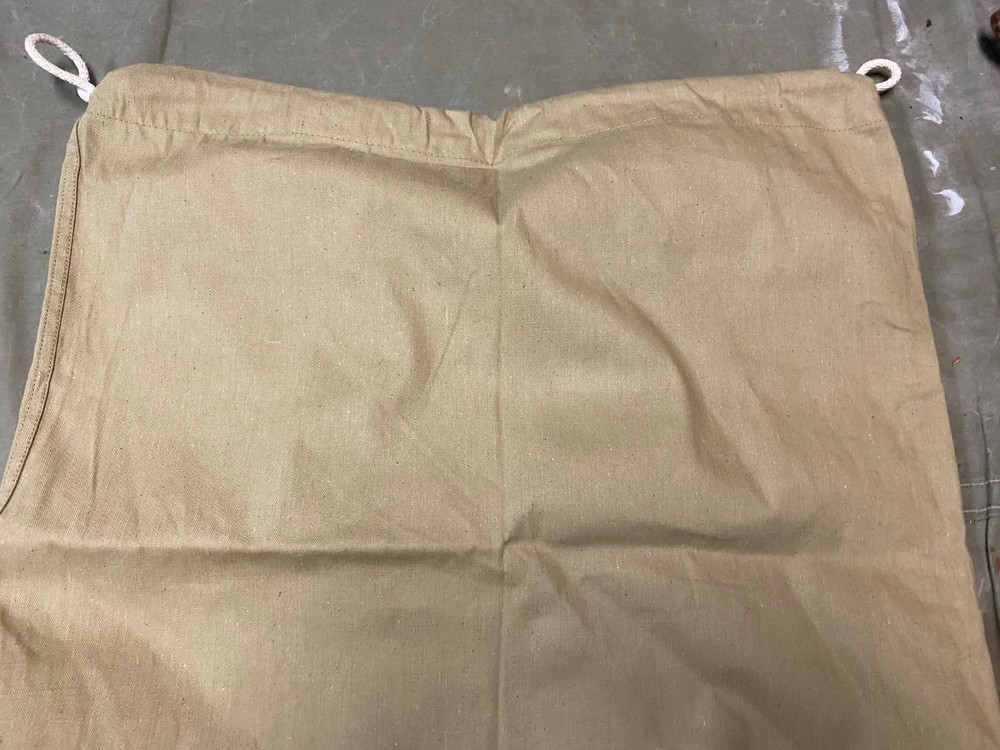 ORIGINAL WWII US ARMY INFANTRY BARRACKS LAUNDRY CARRY BAG- KHAKI,
