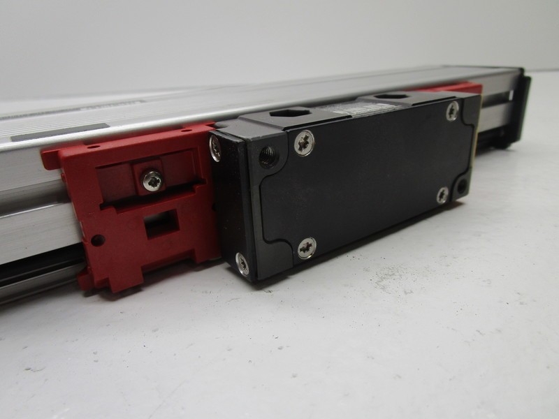 HEIDENHAIN LC181 ML140MM LINEAR ENCODER UNMP