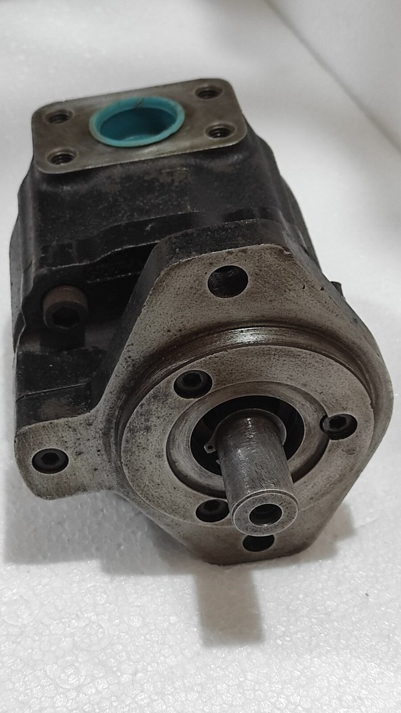 DAVID BROWN SIA4042H3AIC HYDRAULIC PUMP