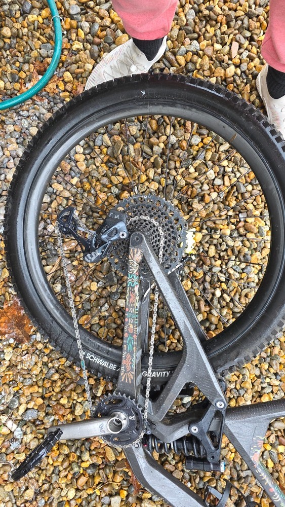 We Are One Arrival 152 Frameset