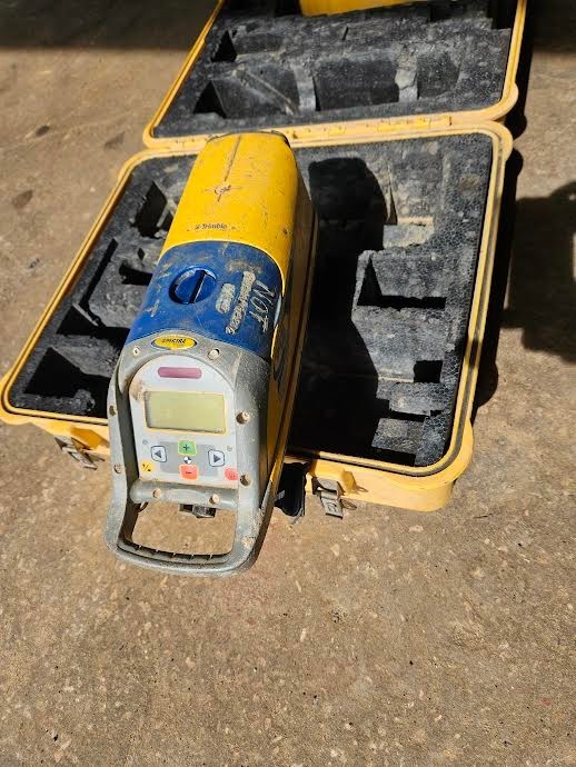 Spectra Pipe Laser DG511 Precision Trimble