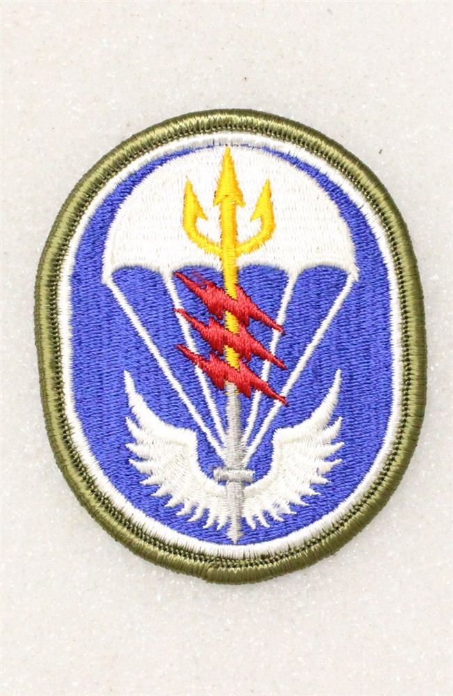 Army Patch 4710 - Special Operations Command South - merrowed edge