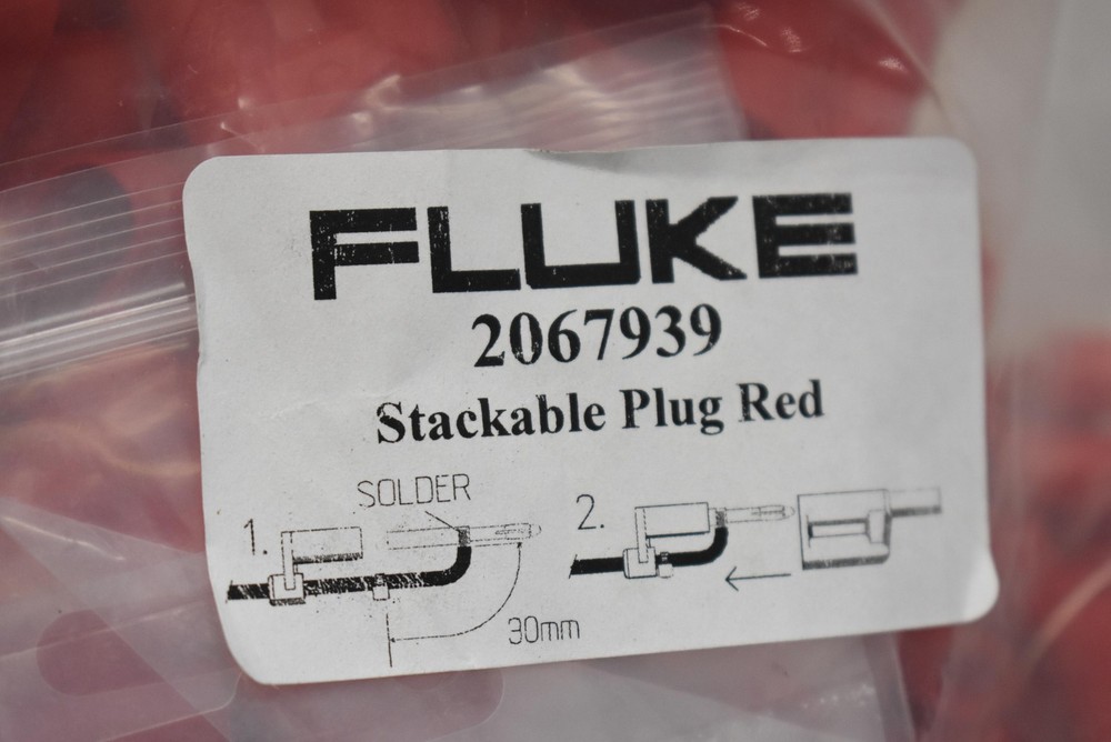 Fluke 2067939 Stackable Plug Red Electrical Connector Bulk Lot New Plugs Tools