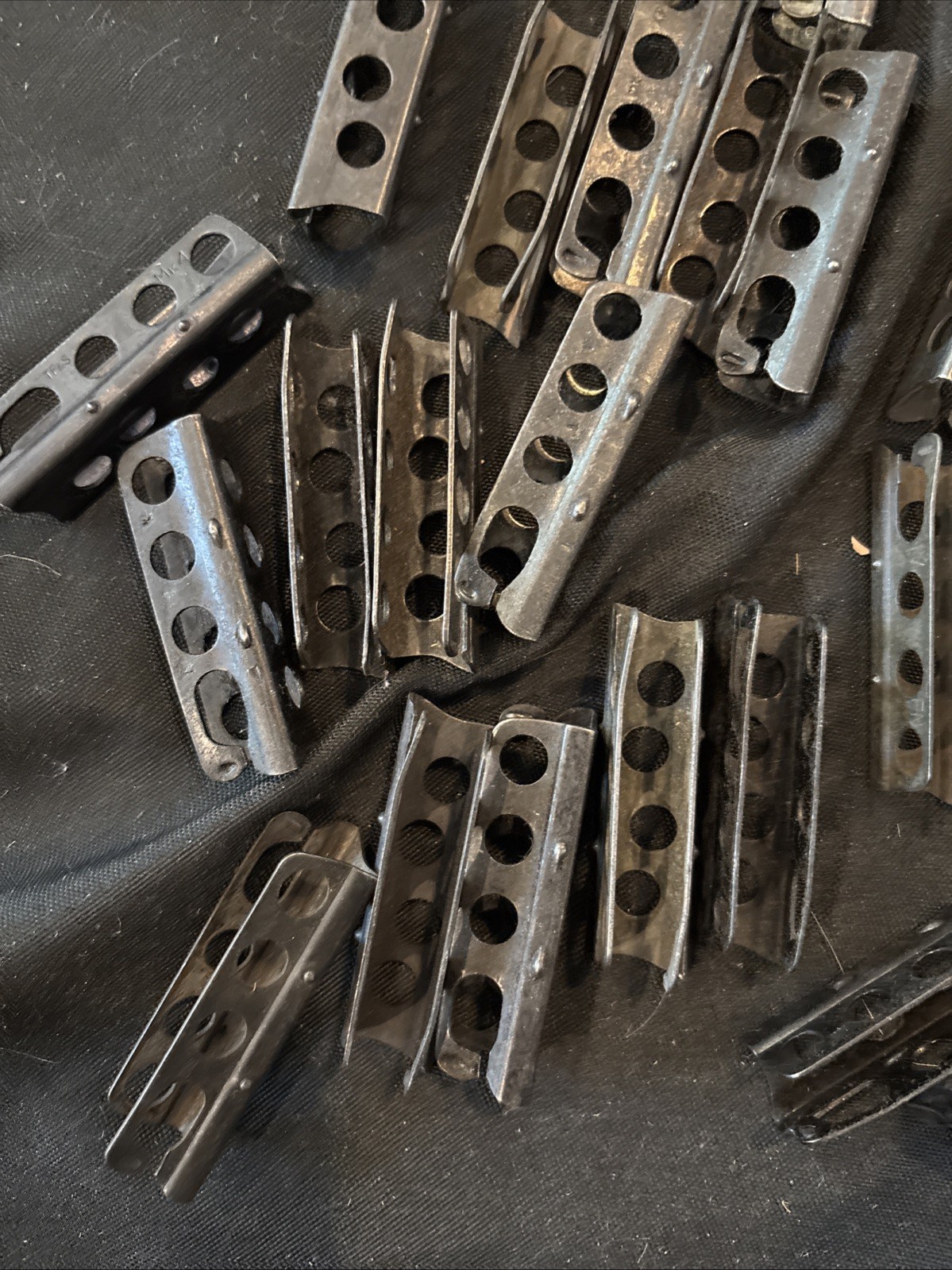 1x MK4 Lee Enfield Rifle .303 Charger/Stripper Clip SMLE/No4/No5