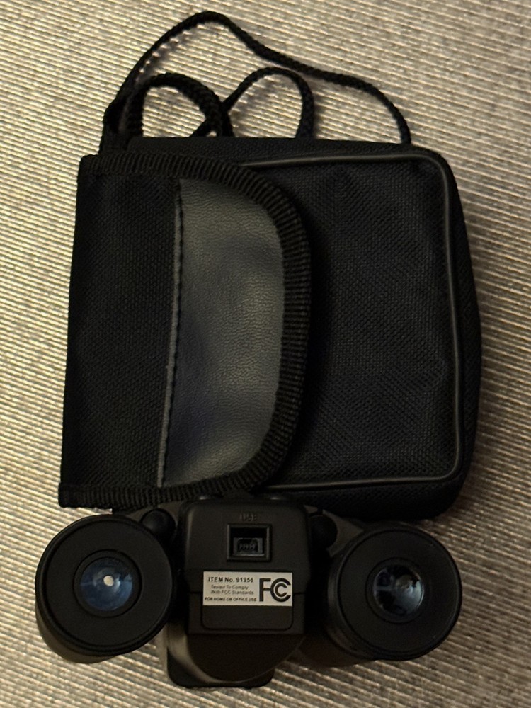Gordon Binoculars/Digital Camera Model 91956