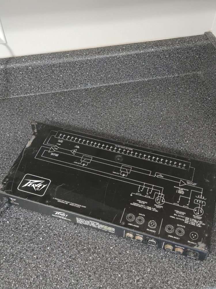 Peavey EQ 31 Equalizer 1/3 Octave Graphic Equalizer