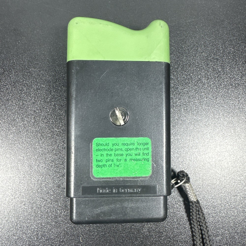 Mini-Ligno pin type moisture meter Lignomat Case Made It Germany