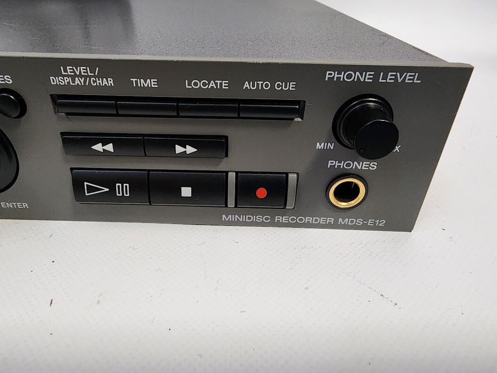 SONY MDS-E12 Professional MD LP Recorder Player Tested working