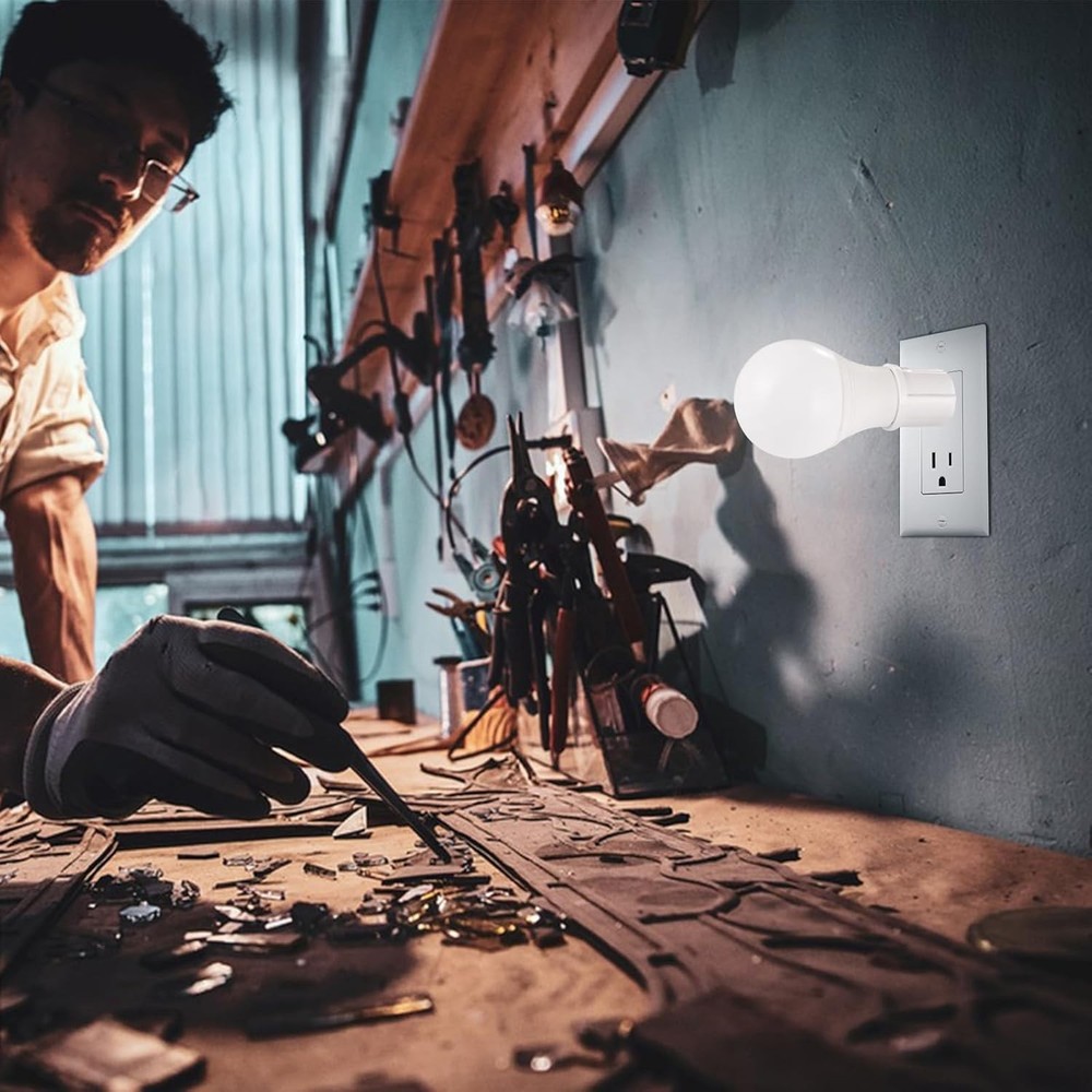 Outlet to Socket Adapter, Plug-in Light Socket, Convert Outlet to Light Bulb ...