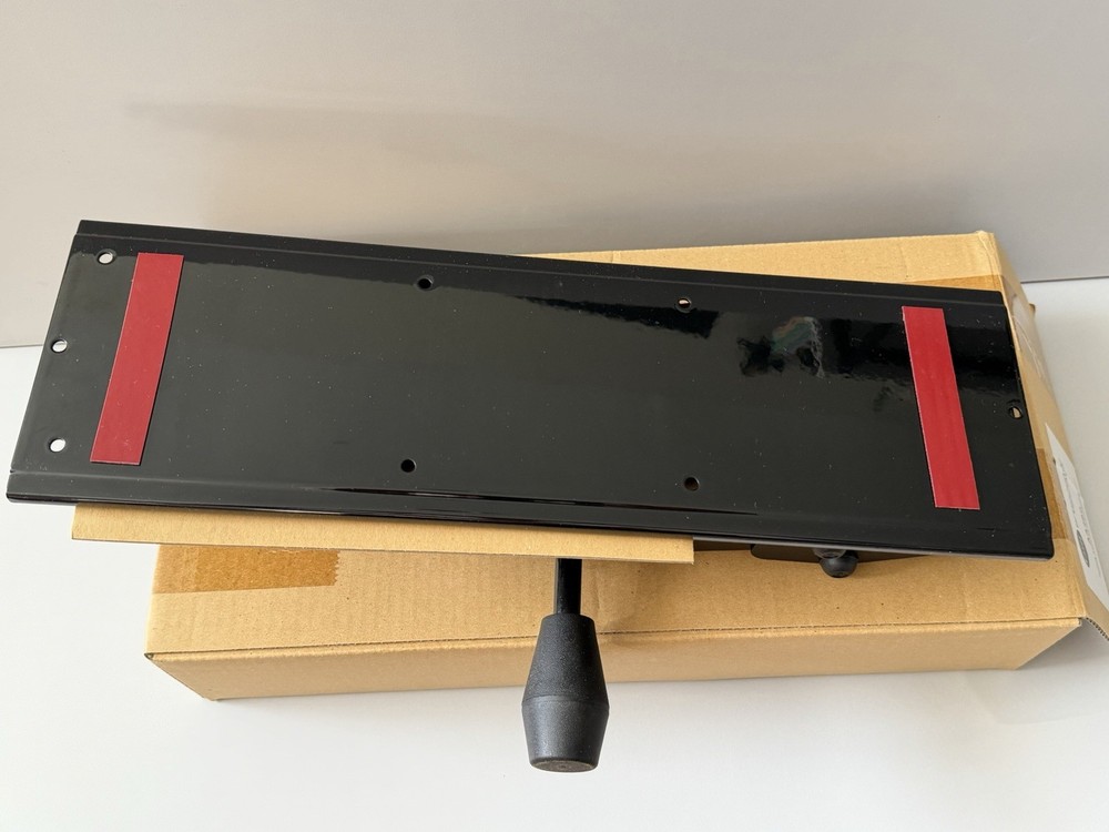 ESI Ergonomic Solutions AA260 Spring Assisted Articulating Arm – NEW