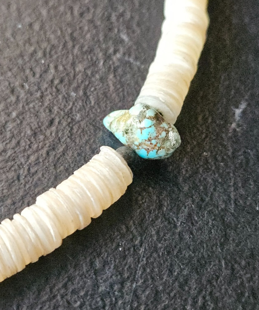 PUKA SHELLS / TURQUOISE NECKLACE. 15 INCH